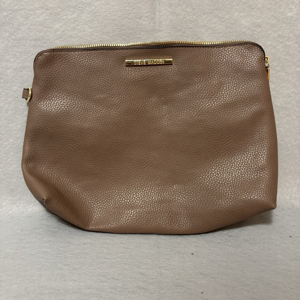Steve Madden  Travel Accessories Bag, Brown, Large W Gold Accents